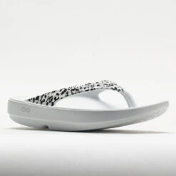 OOFOS OOlala Limited Women's White/Black Leopard -fashion shoes 570571 5