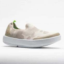 OOFOS OOmg EeZee Limited Women's Tan Camo -fashion shoes 631316 5