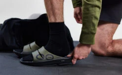 OOfos Men's OOahh Sport Slide Sandal - Tactical Green -fashion shoes MicrosoftTeams image 100