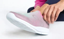 OOfos Women's OOmg Sport Low Shoe - Fuchsia -fashion shoes MicrosoftTeams image 3