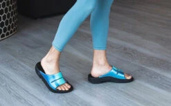 OOfos Women's OOahh Luxe Slide Sandal - Atlantis -fashion shoes OOahh Atlantis 1