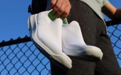 OOfos Men's OOmg Sport Low Shoe - White -fashion shoes OOmgSport White Mens2